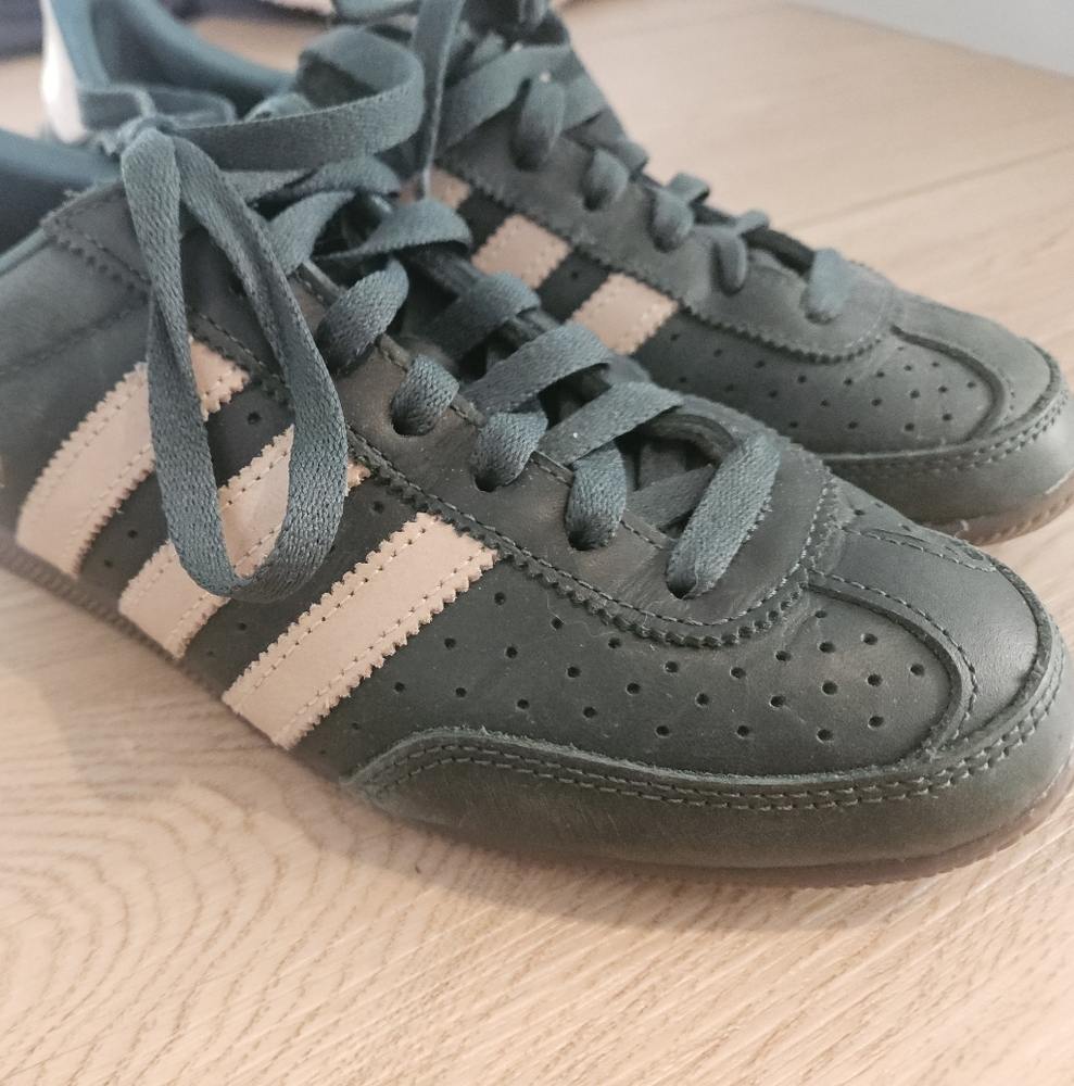 Adidas Japan Seakers